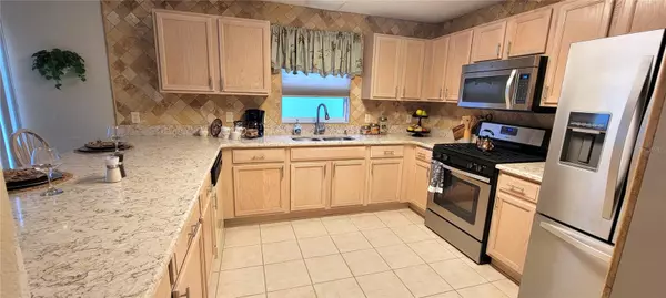 The Villages, FL 32162,3024 MACON CT