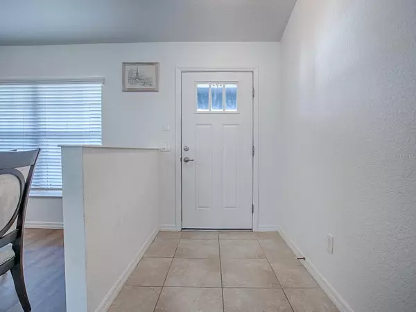 Oxford, FL 34484,10010 LAKE MIONA WAY