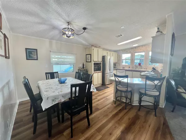 Leesburg, FL 34748,141 BOUGAINVILLEA DR