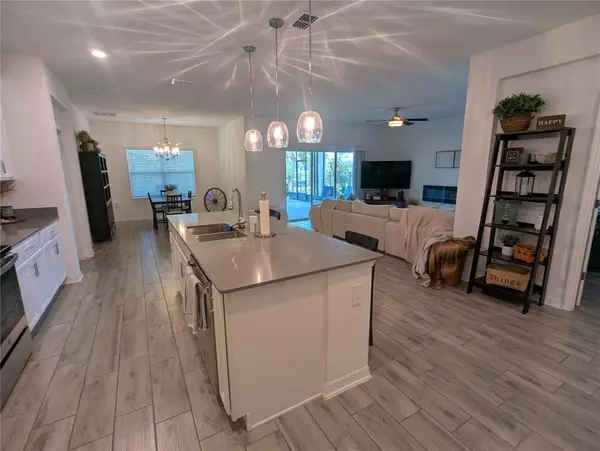 Mount Dora, FL 32757,5244 RED CORAL CIR