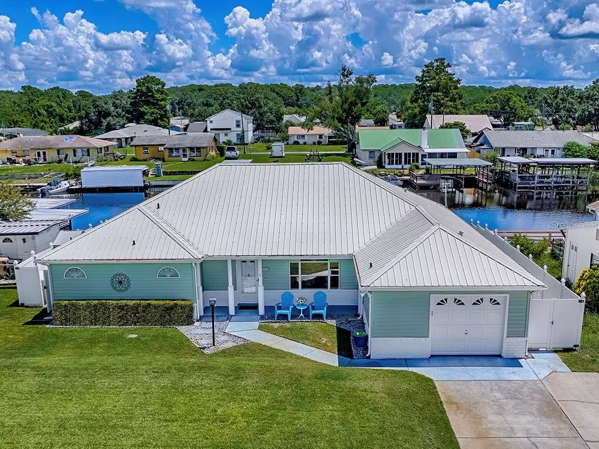Tavares, FL 32778,26608 E COVE DR