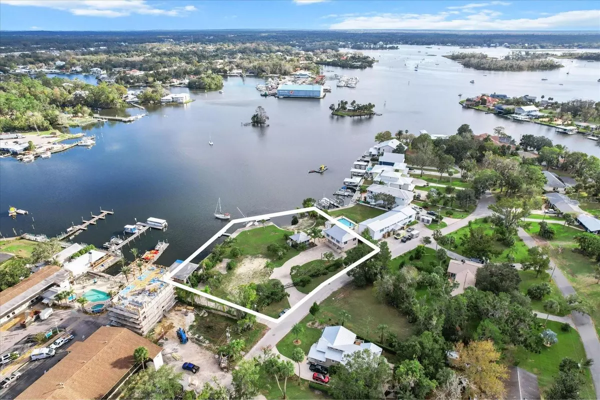 Crystal River, FL 34428,519 NW 7TH AVE