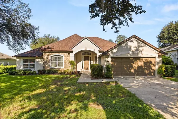 32313 OAK CANOPY DR, Sorrento, FL 32776