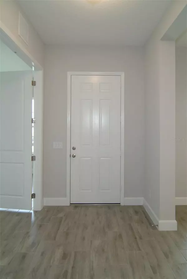 Land O Lakes, FL 34638,17409 CRISP APPLE LN