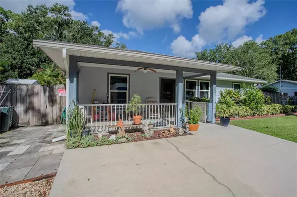 180 SPRUCE ST, New Smyrna Beach, FL 32168