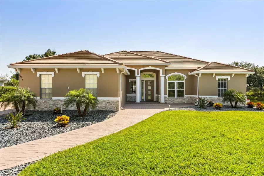 2035 CAPRI LN, Mount Dora, FL 32757