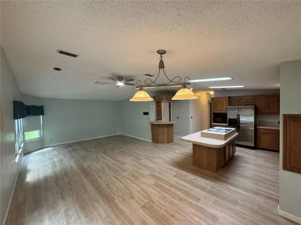 Leesburg, FL 34748,25704 OAK ALY