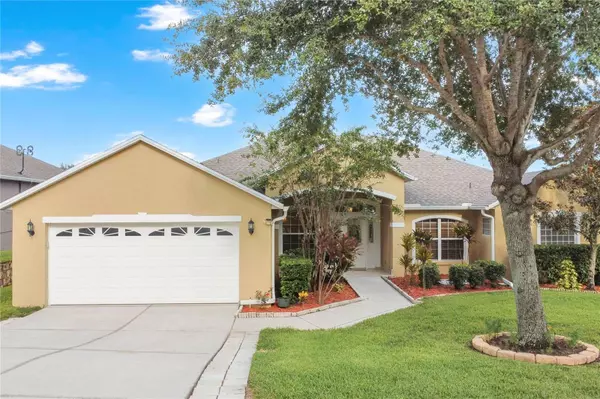 110 COMPASS ROSE DR, Groveland, FL 34736