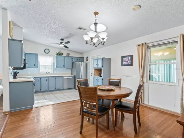The Villages, FL 32159,1208 TARPON LN