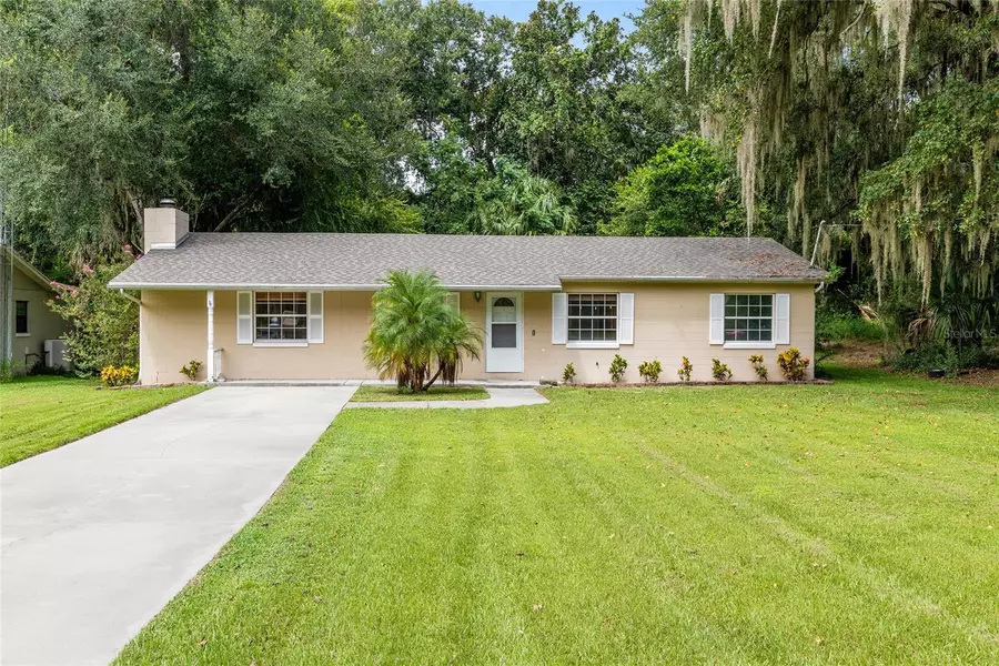 3909 PALM DR, Leesburg, FL 34748