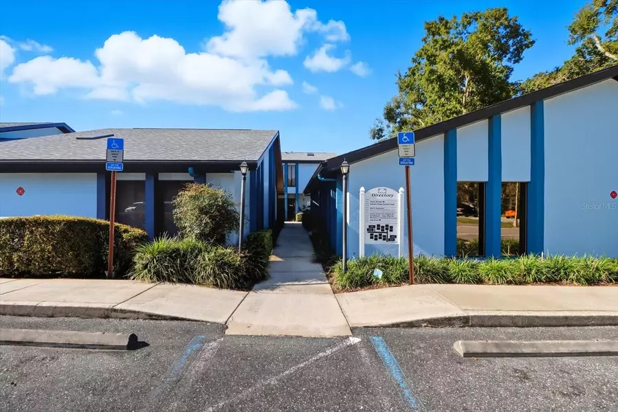 6216 W CORPORATE OAKS DR, Crystal River, FL 34429