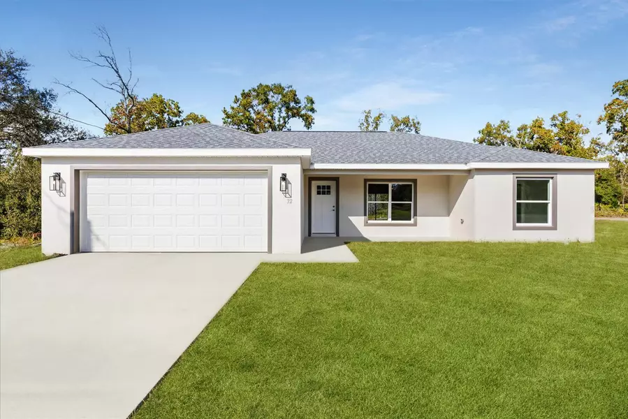 32 FISHER LANE WAY, Ocklawaha, FL 32179