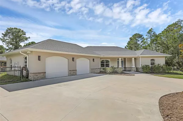 Ocklawaha, FL 32179,230 FISHER RUN