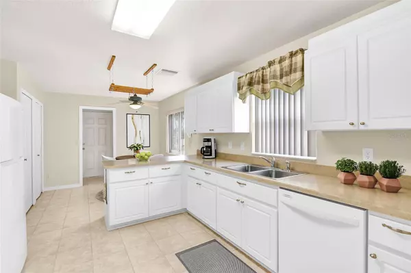 Leesburg, FL 34748,5351 AURORA DR