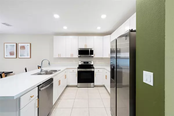 Kissimmee, FL 34746,4803 CORAL CASTLE DR