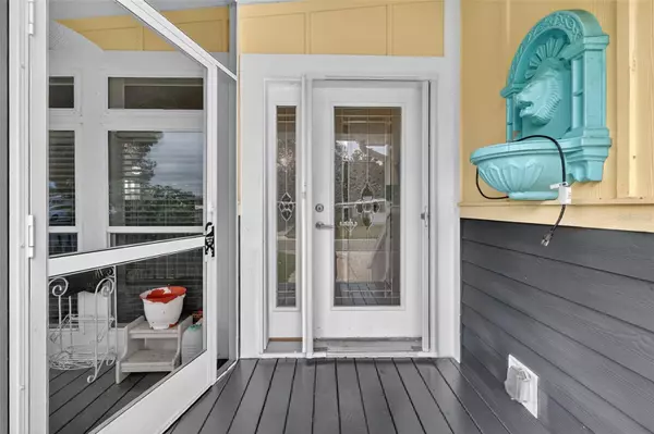 Tavares, FL 32778,1115 ELKHART CIR