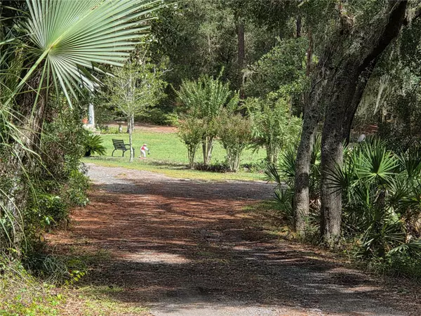 Umatilla, FL 32784,17755 SE 283RD AVE