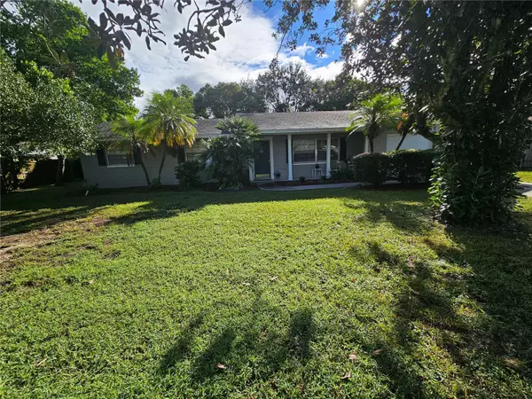 Eustis, FL 32726,2913 LAKE LOUISE DR