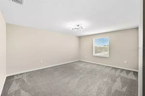 Davenport, FL 33837,724 DARING DR