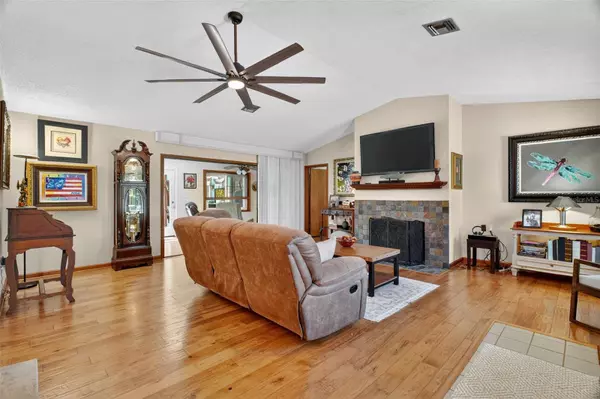 Mount Dora, FL 32757,2100 DURHAM CT