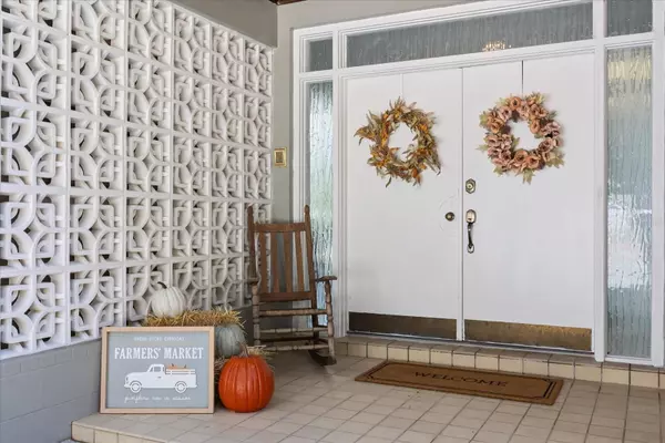 Lady Lake, FL 32159,3000 PINE GROVE LN