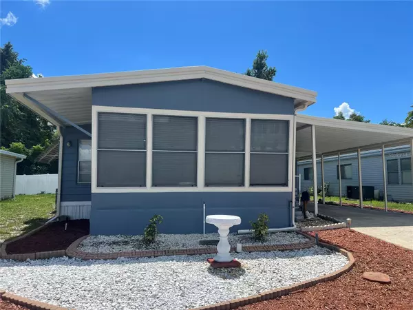 212 PARADISE S, Leesburg, FL 34788
