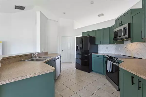 Ocala, FL 34473,13405 SW 86TH AVE