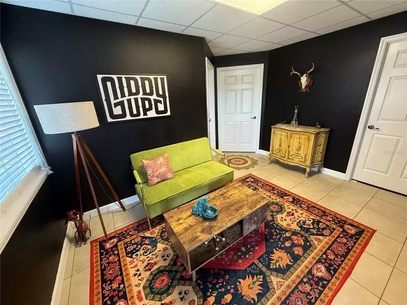 2044 ORANGE AVENUE, Eustis, FL 32726