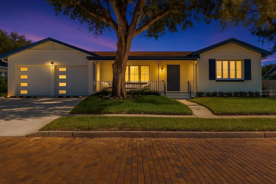 1217 E AMELIA ST, Orlando, FL 32803