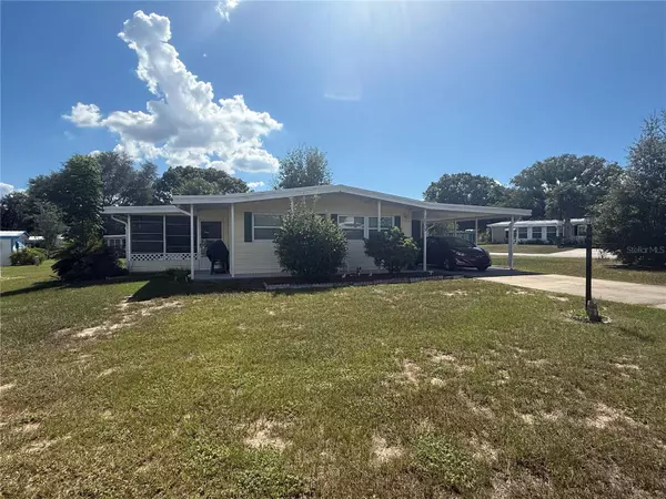 1035 LAKE DR, Grand Island, FL 32735