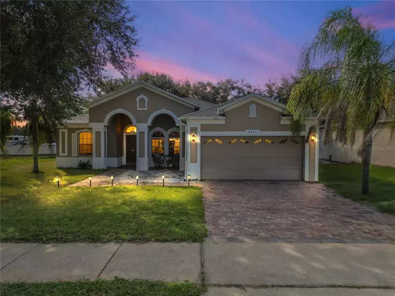 4703 CAPE HATTERAS DR, Clermont, FL 34714
