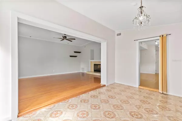 Altamonte Springs, FL 32701,657 LAKE DR