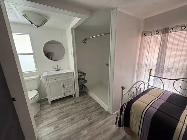 Wildwood, FL 34785,605 SUNNYSIDE DR