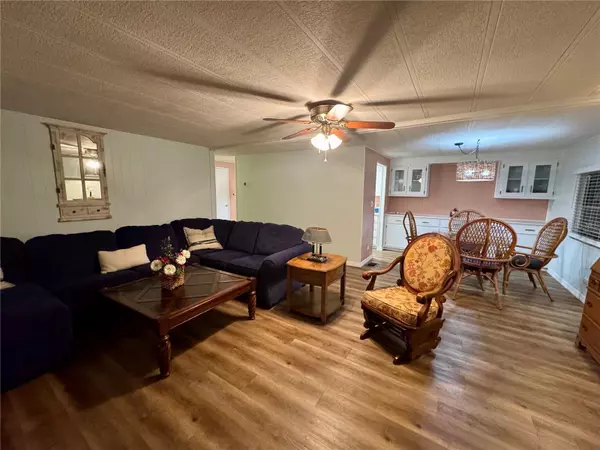 Leesburg, FL 34788,276 KELOU CT