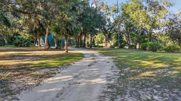 Ocklawaha, FL 32179,11400 SE 185TH TER