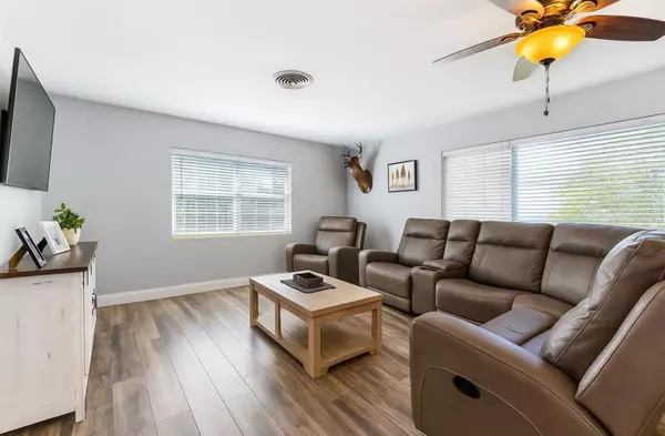 Umatilla, FL 32784,15836 WILSON PARRISH RD