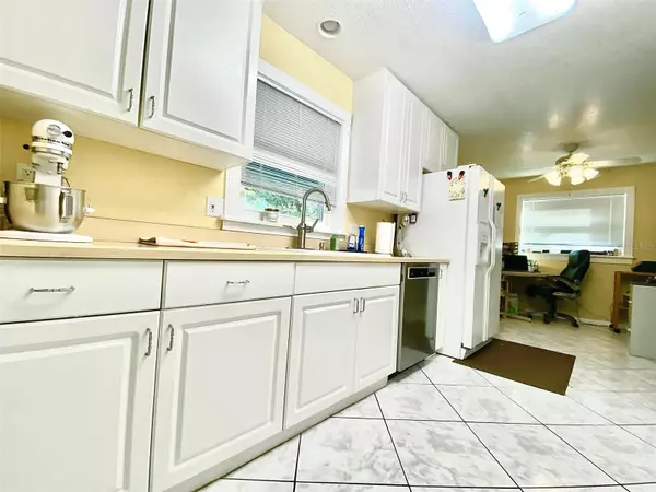 Altamonte Springs, FL 32714,626 ORCHID LN