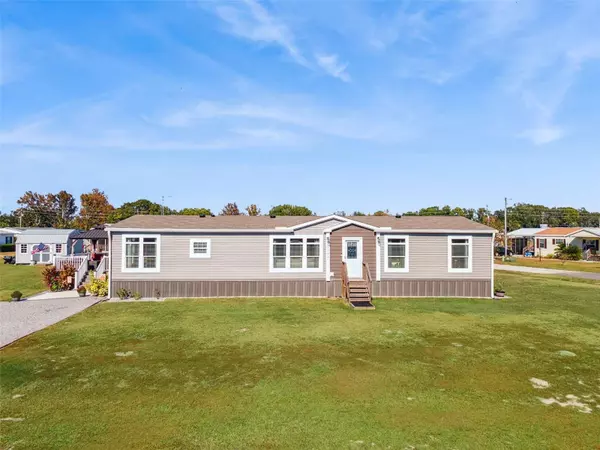 1193 NW 12TH LN, Lake Panasoffkee, FL 33538