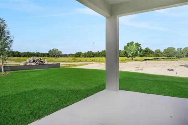 Lady Lake, FL 32159,1022 SWAMP CHESTNUT LOOP