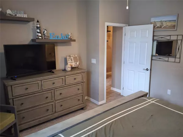 Groveland, FL 34736,602 CONSERVATION BLVD