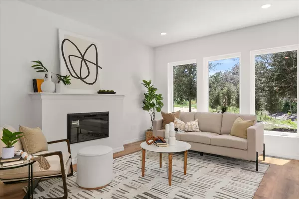 Mount Dora, FL 32757,652 LIBERTY AVE