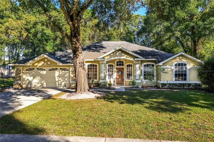 1118 CROWN ISLE CIR, Apopka, FL 32712