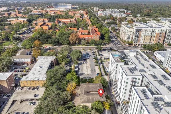 Gainesville, FL 32601,1220 SW 1ST AVE #305