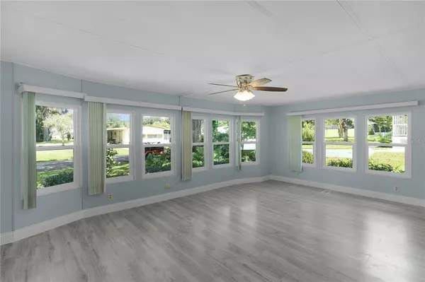 Lady Lake, FL 32159,354 IVANHOE CIR