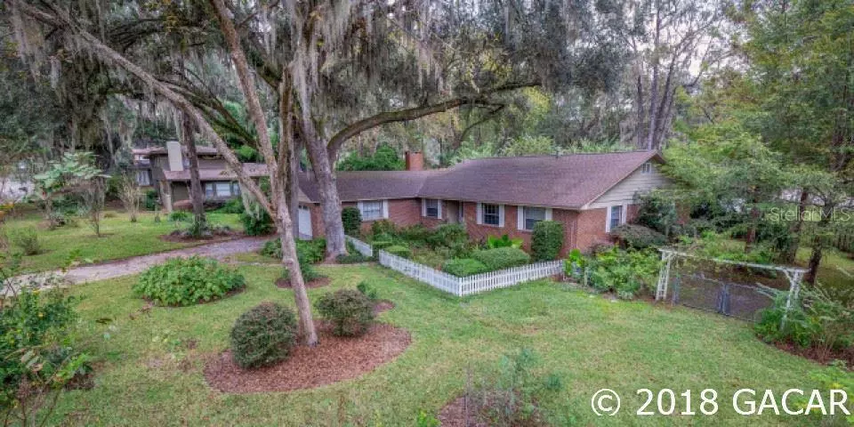 2006 NW 18th LN, Gainesville, FL 32605