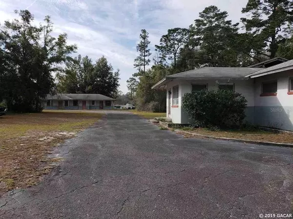 515 NW Santa Fe Blvd, High Springs, FL 32643