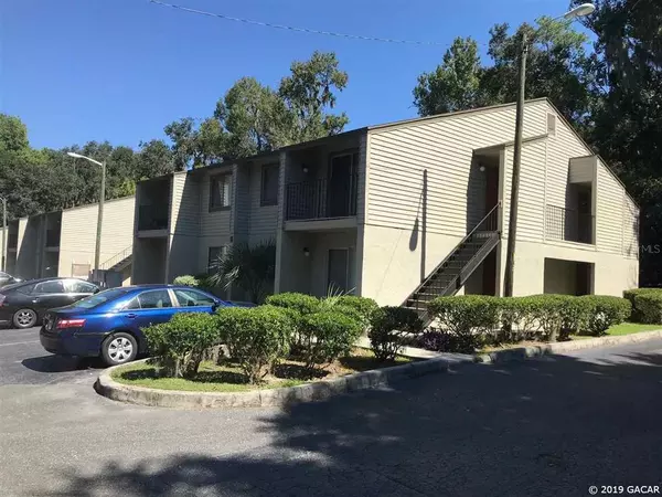 1035 SW 9TH ST, Gainesville, FL 32601