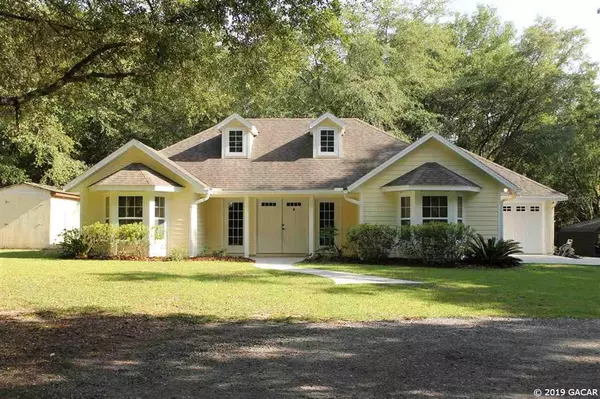 30 ISHIE AVE, Bronson, FL 32621