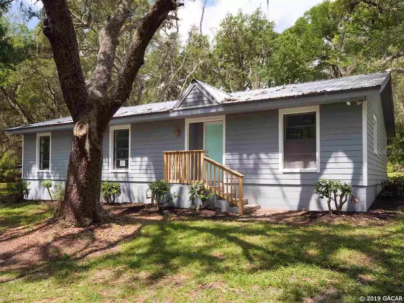 113 Serenity DR, Melrose, FL 32666