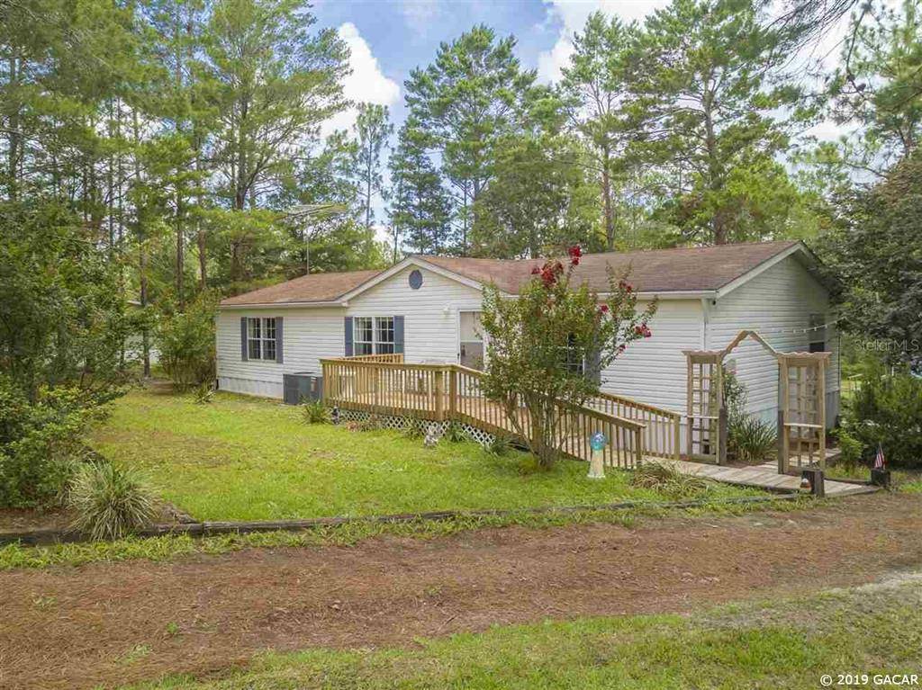 176 Whirlwind LOOP, Hawthorne, FL 32640